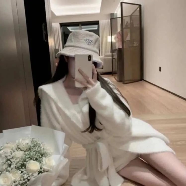 催泪治愈黑马《担保》成东日河智苑：要债大叔被迫养大欠债人的女儿，不是亲生胜似亲生