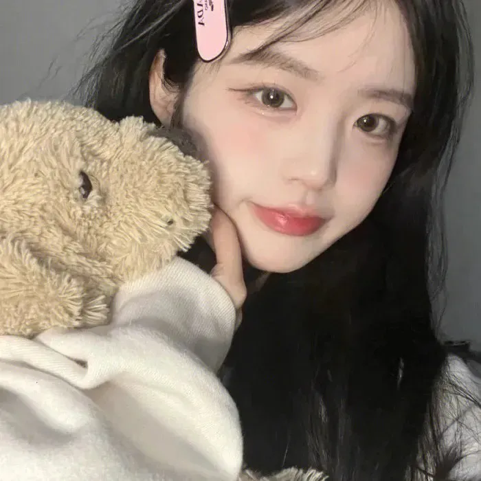 萝莉与太妹的友谊《下妻物语》深田恭子土屋太凤：穿洛丽塔的乖乖女与骑重机车的暴走族爆笑青春