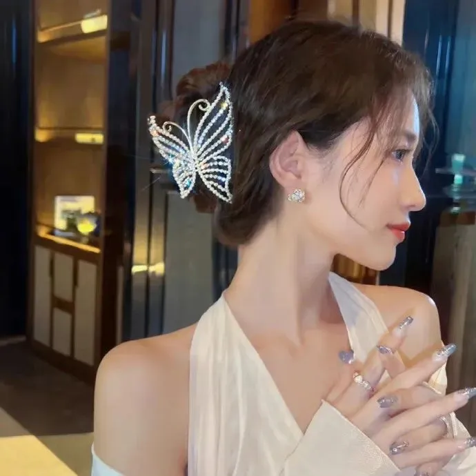 【催泪温情】《明天，妈妈不在》芦田爱菜天才演技：孤儿院里的孩子们为了被收养的生存法则，太好哭了